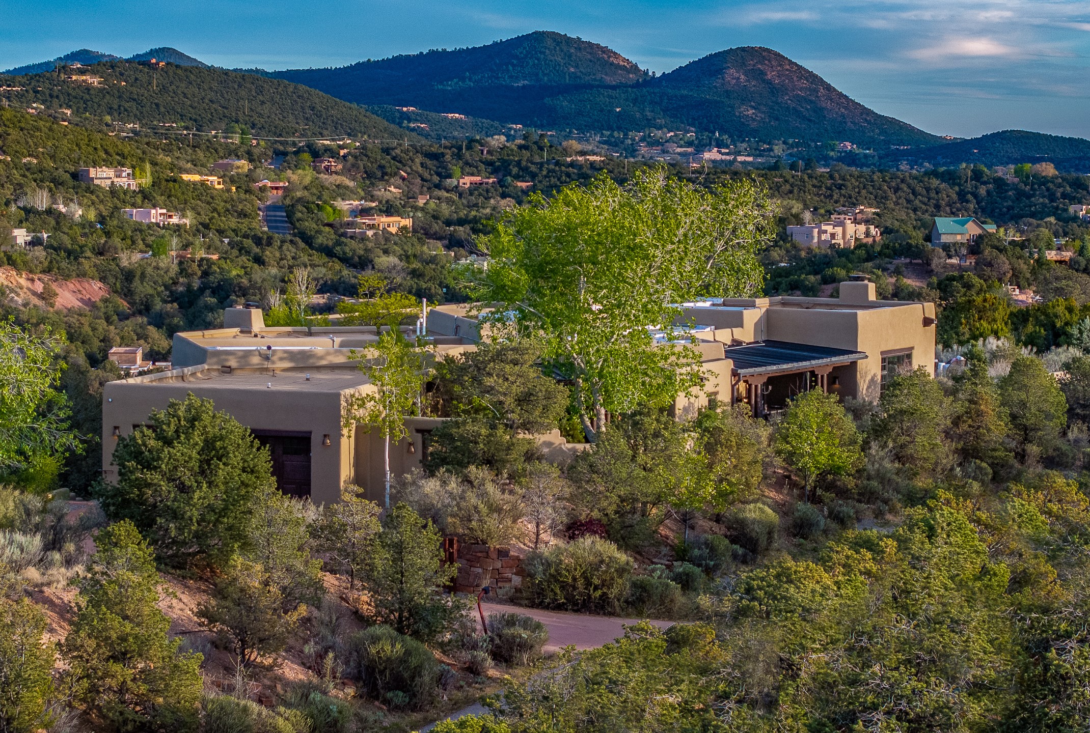 148 Barranca Road Santa Fe, NM 87501 - Photo 2 of 86