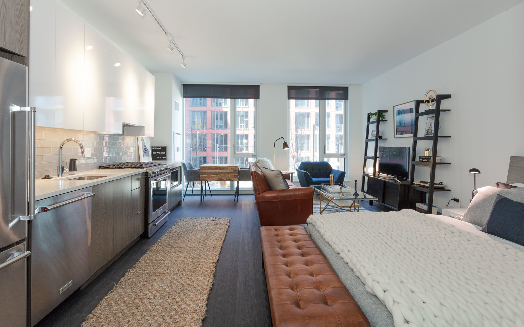 930 West Altgeld Street, Unit 810 Chicago, IL 60614 - Photo 4 of 7