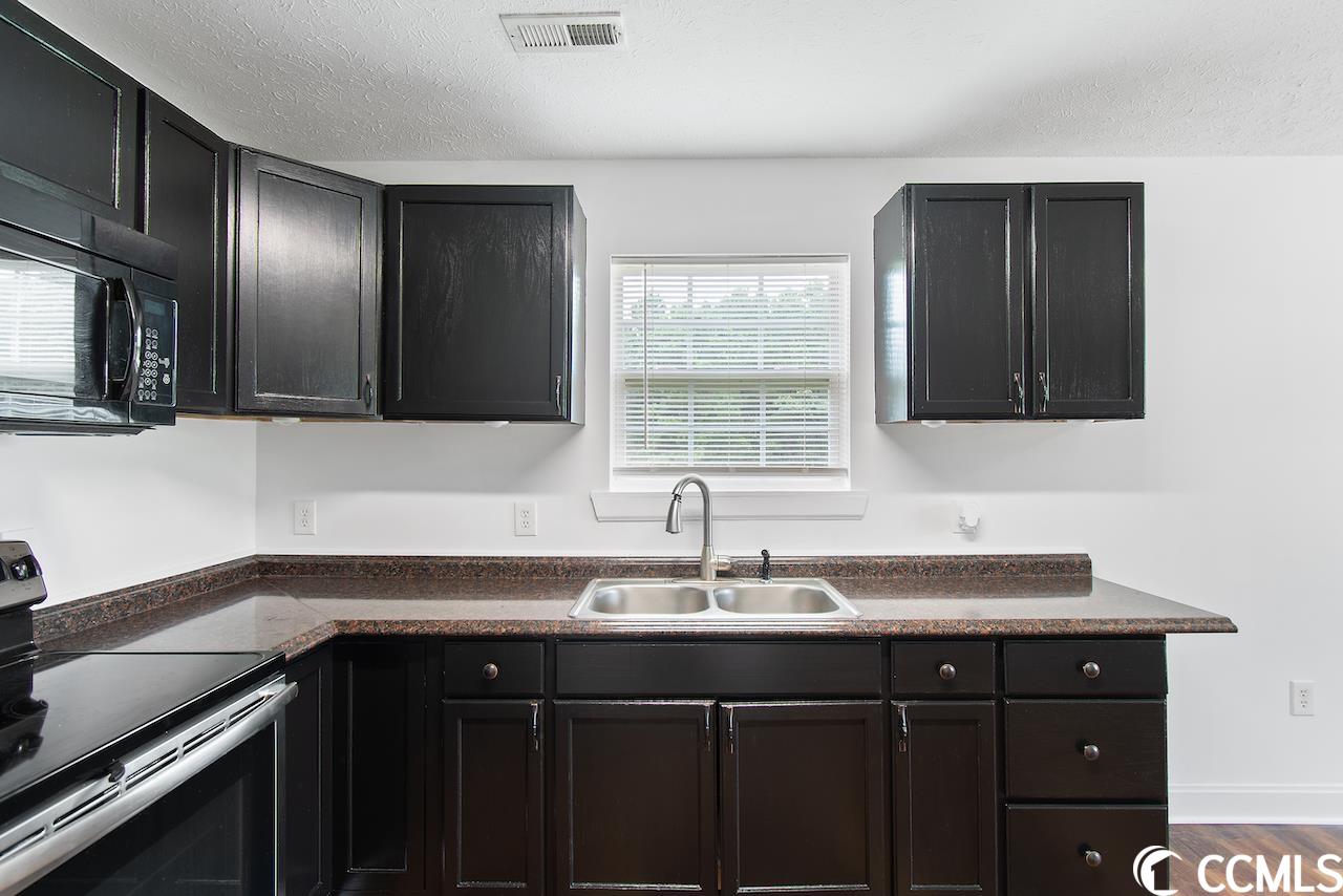 940 Knotty Branch Road Conway, SC 29527 - Photo 7 of 40 Gallery Image 7
