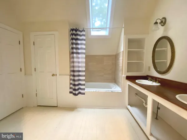 $3,500 | 5080 Harvest Lane, Marshall, VA 20115