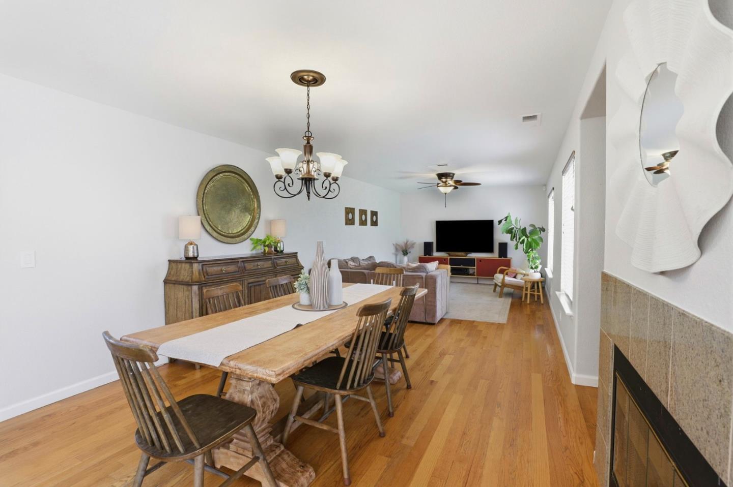 9610 Eagle View Way Gilroy, CA 95020 - Photo 16 of 48