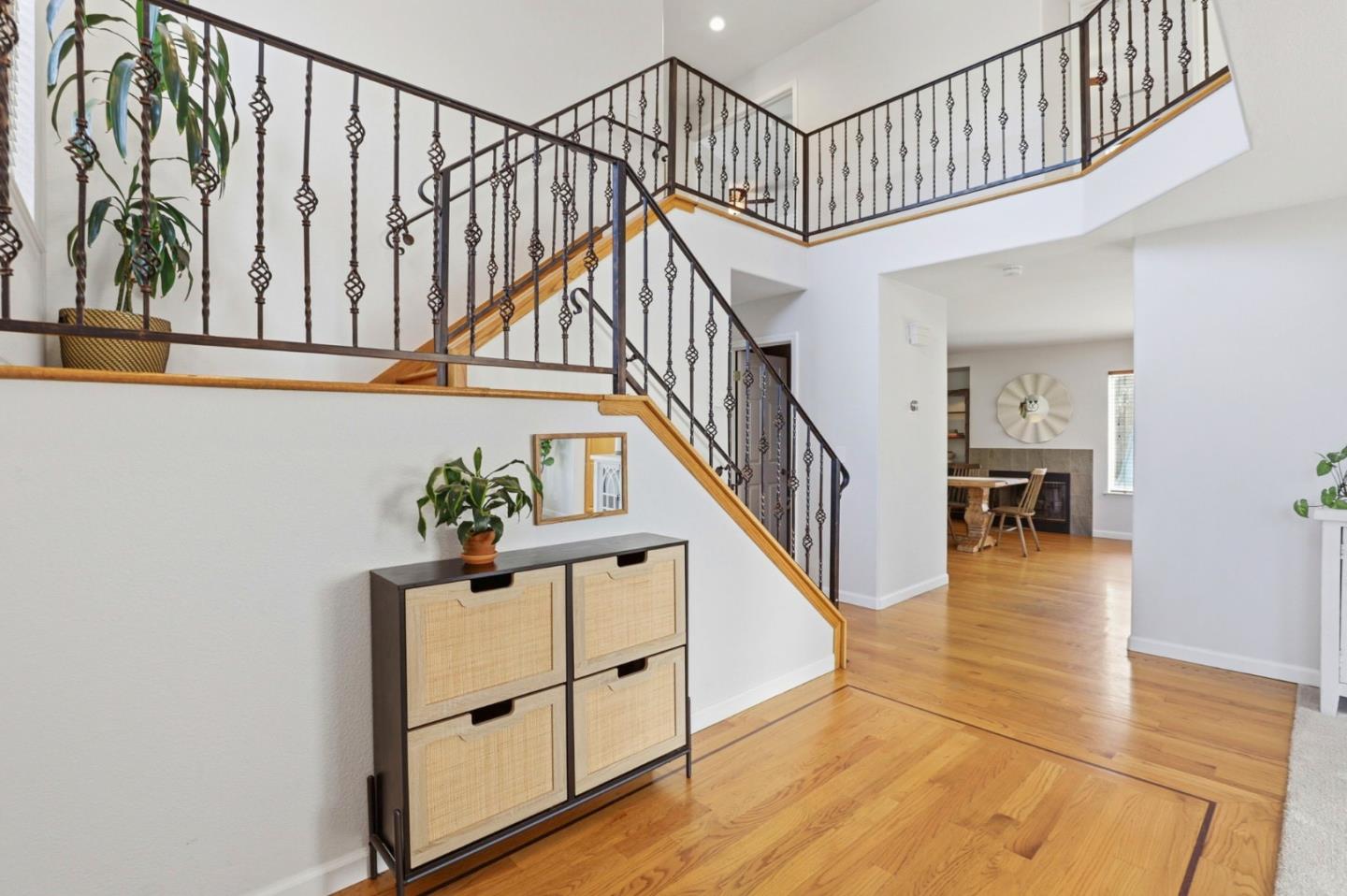 9610 Eagle View Way Gilroy, CA 95020 - Photo 3 of 48