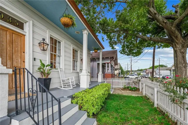 $375,000 | 935 Belleville Street, New Orleans, LA 70114