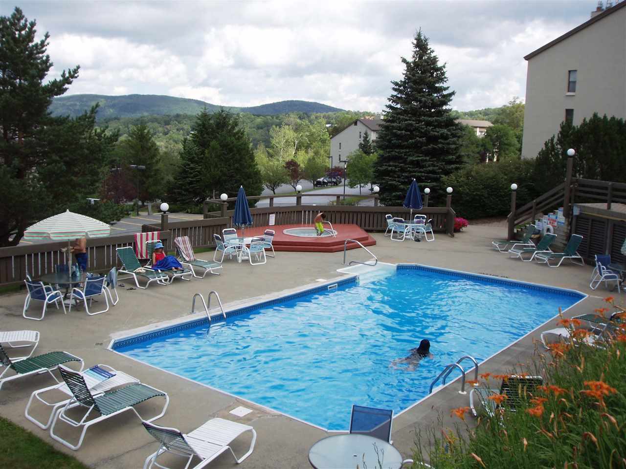 255 Old Mill Road, Unit F13 Killington, VT 05751 - Photo 14 of 17 Gallery Image 14