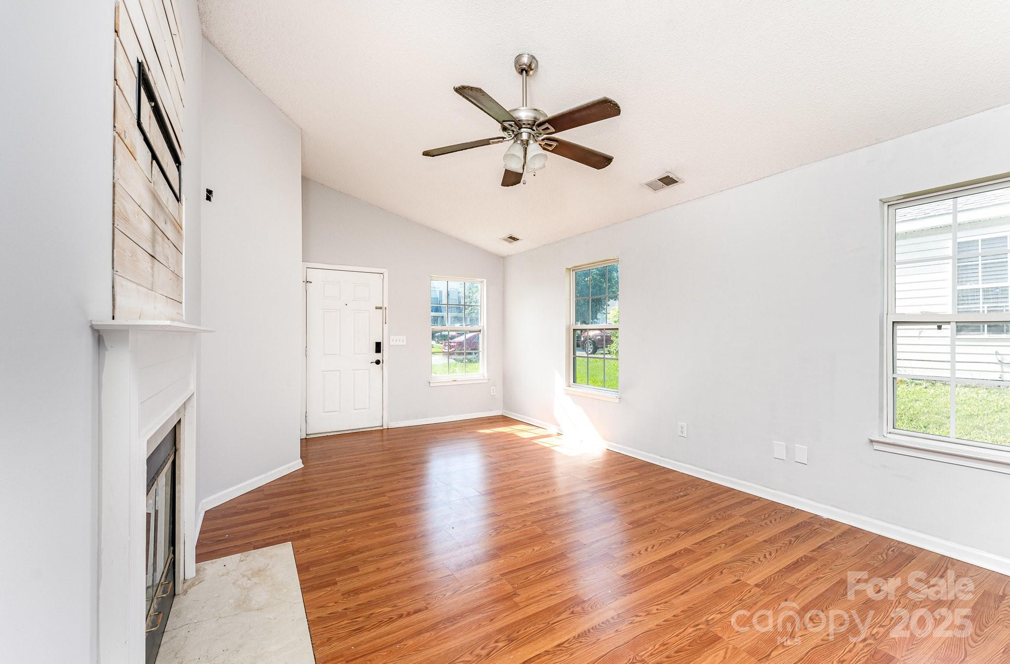 2895 Rockingham Court Southwest Concord, NC 28025 - Photo 3 of 11 Gallery Image 3