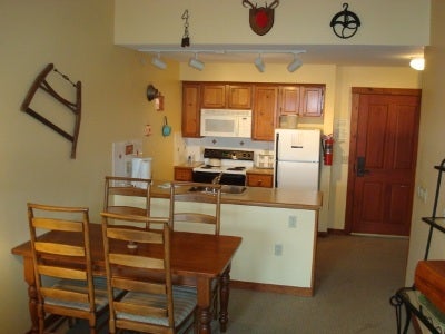 447 Rimfire Snowshoe, WV 26209 - Photo 2 of 10 RF 447 Dining and Kitchen