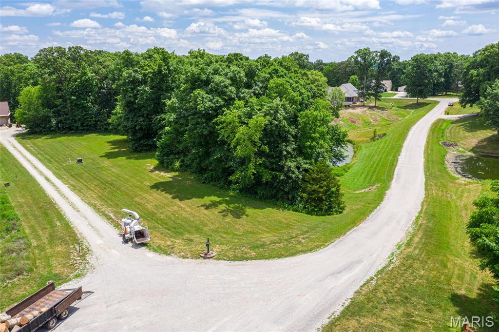 11 Dayspring Litchfield, IL 62056 - Photo 4 of 17