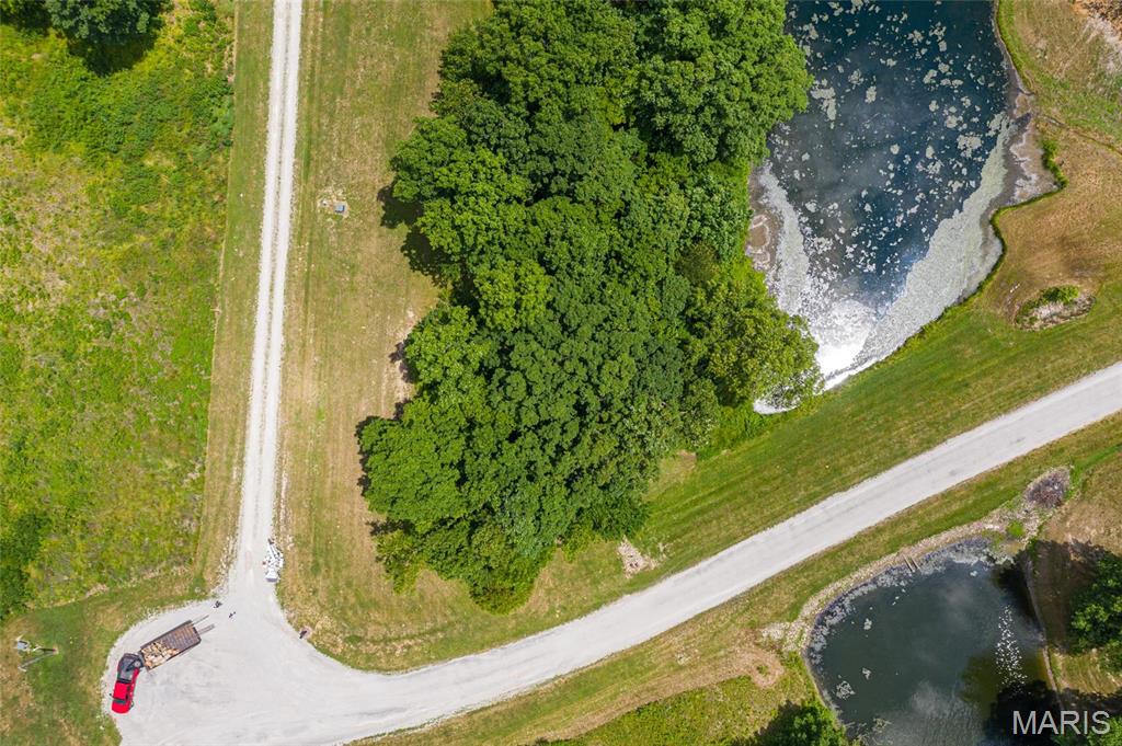 11 Dayspring Litchfield, IL 62056 - Photo 5 of 17