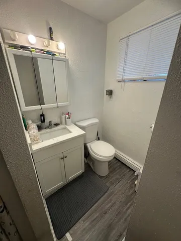 $1,850 | 50 Commonwealth Avenue, Unit LEFT, Worcester, MA 01604