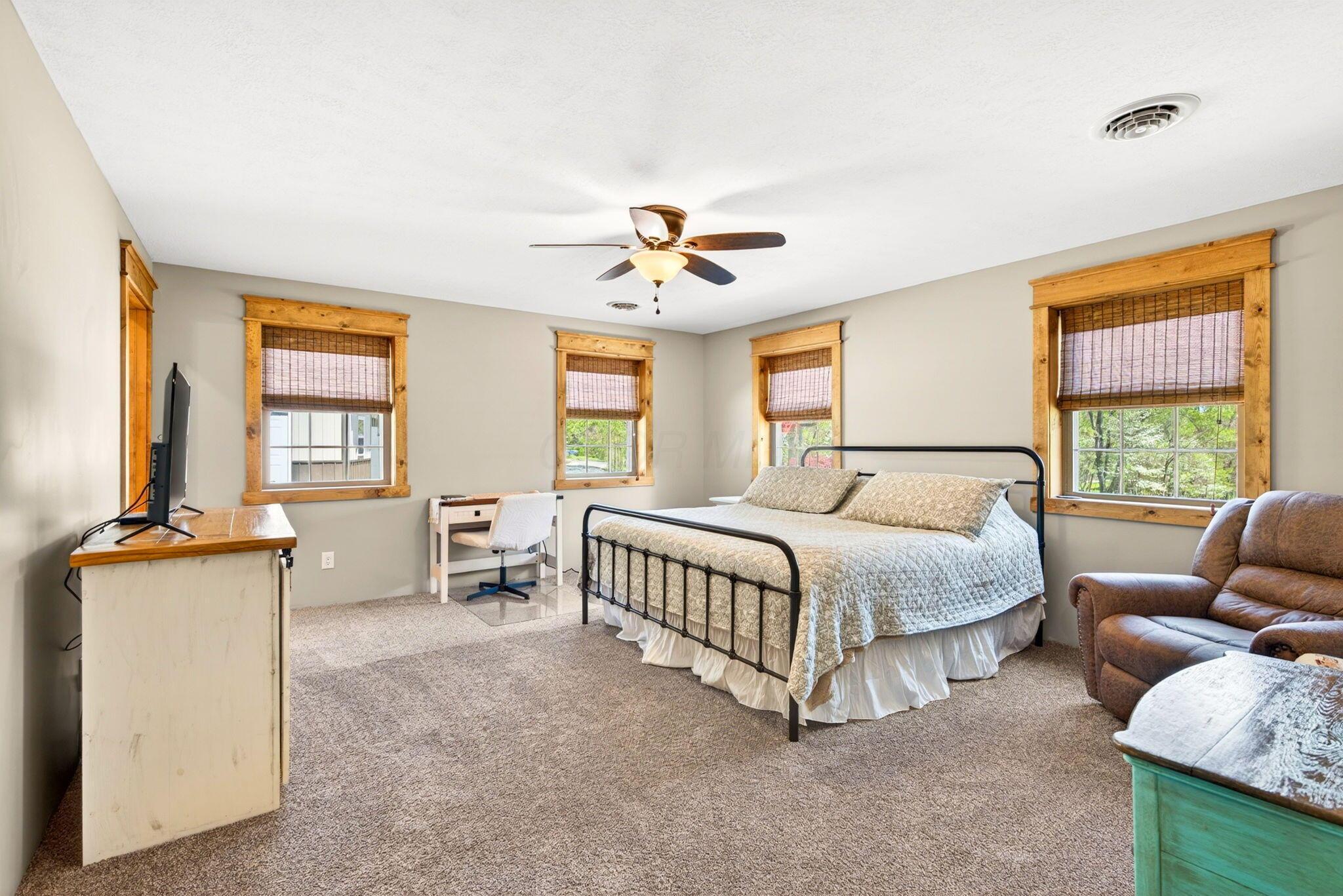 1025 Limerick Road Jackson, OH 45640 - Photo 26 of 36 30. Primary Bedroom 1