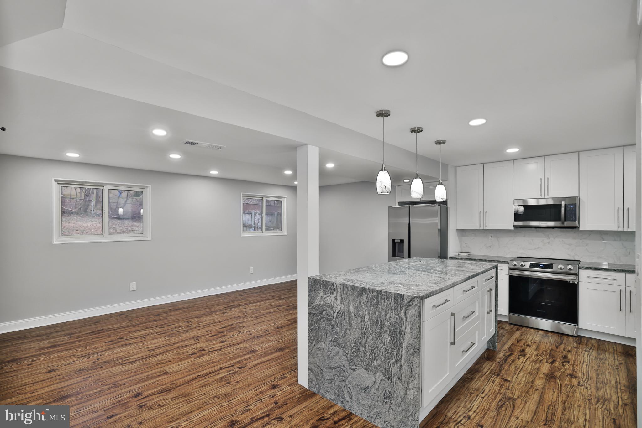 4402 Emden Street Silver Spring, MD 20906 - Photo 4 of 31
