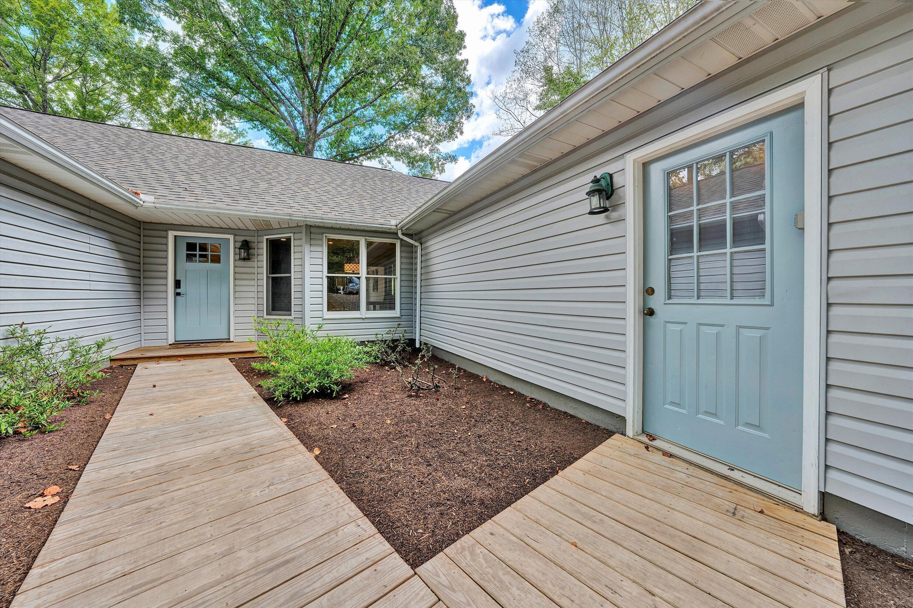 1171 Shady Point Road Huddleston, VA 24104 - Photo 15 of 64 07-DSC00061