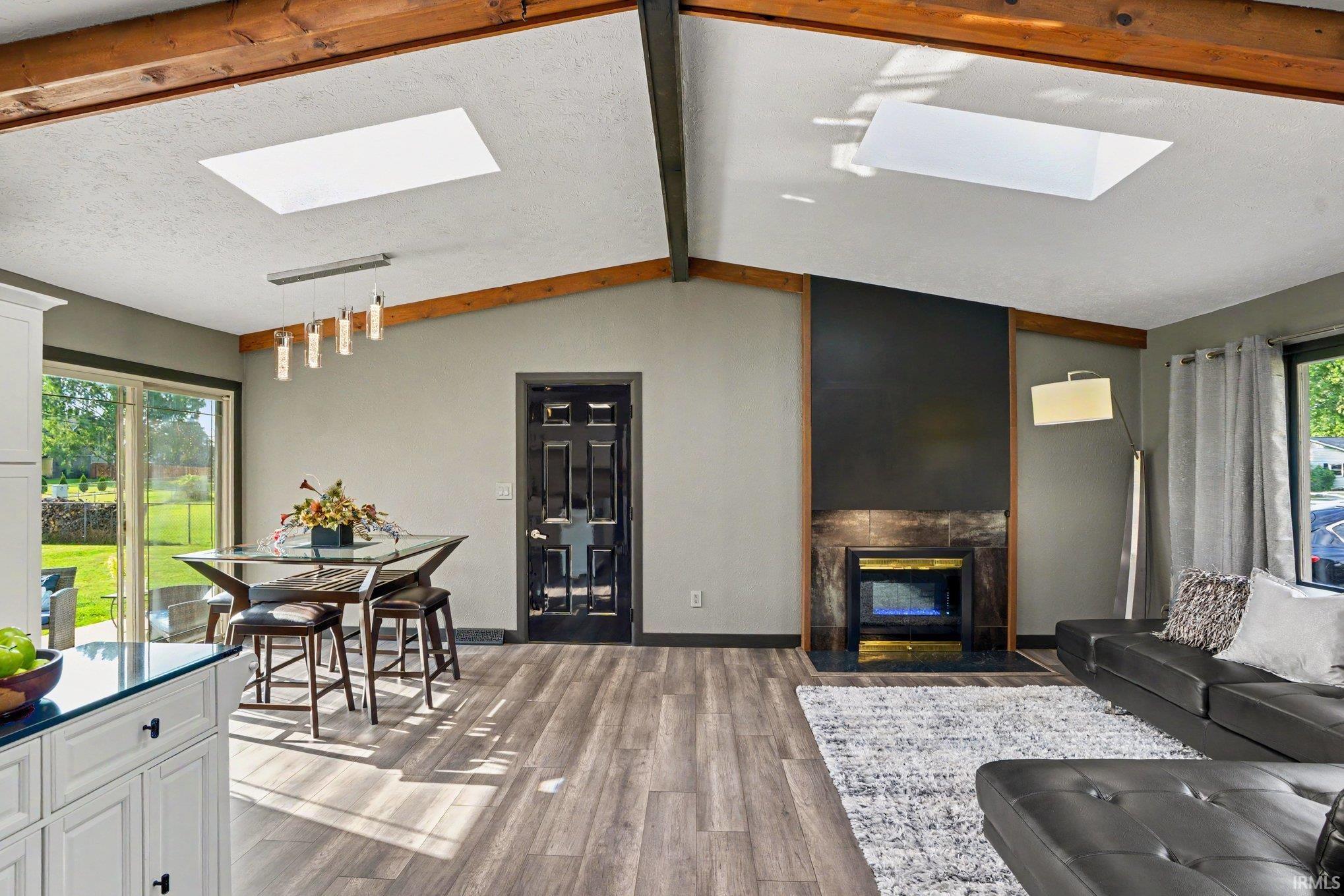 55944 Buckeye Road Mishawaka, IN 46545 - Photo 7 of 18 Gallery Image 7
