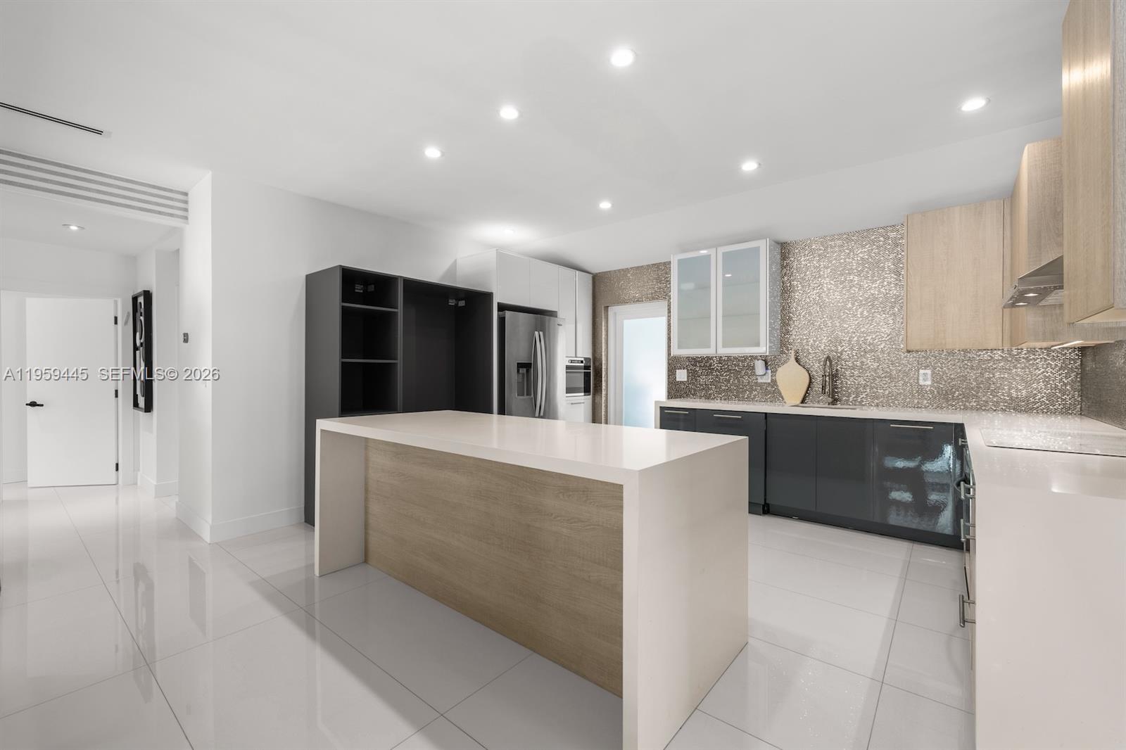 1040 Northeast 86th Street Miami, FL 33138 - Photo 21 of 52