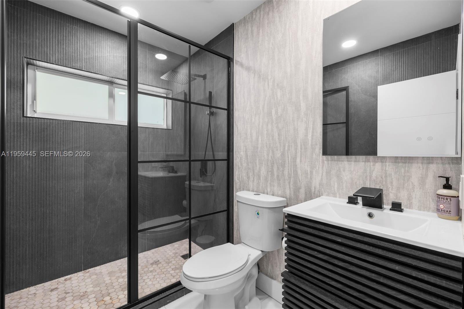 1040 Northeast 86th Street Miami, FL 33138 - Photo 29 of 52