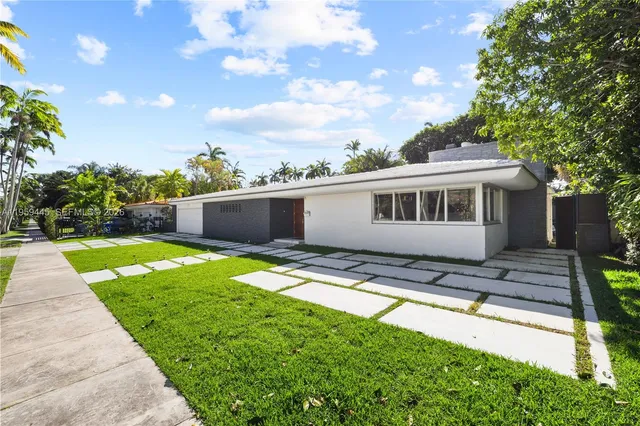 $2,399,000 | 1040 Northeast 86th Street, Miami, FL 33138
