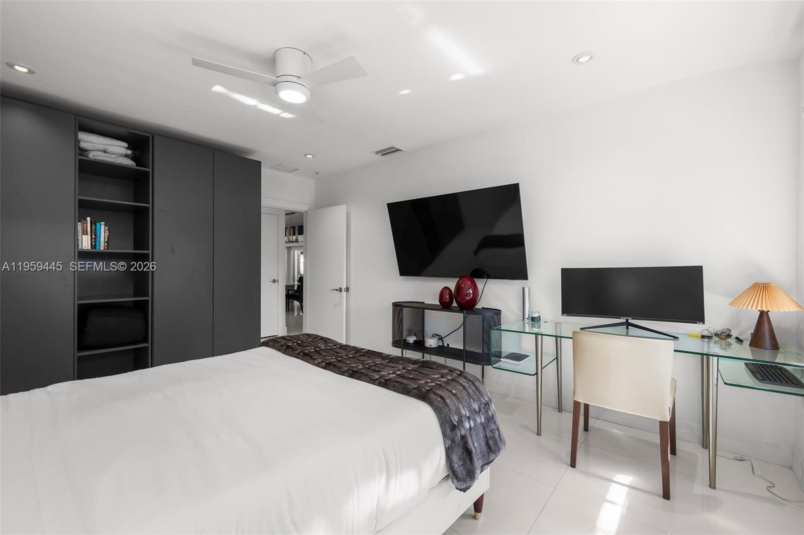 1040 Northeast 86th Street Miami, FL 33138 - Photo 31 of 52