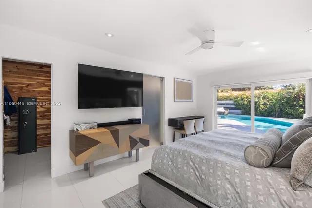 $2,399,000 | 1040 Northeast 86th Street, Miami, FL 33138