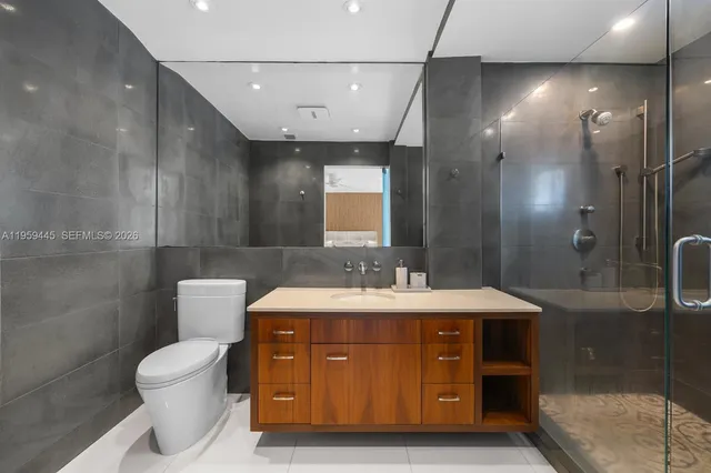 $2,399,000 | 1040 Northeast 86th Street, Miami, FL 33138