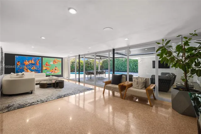 $2,399,000 | 1040 Northeast 86th Street, Miami, FL 33138