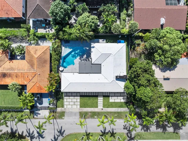 $2,399,000 | 1040 Northeast 86th Street, Miami, FL 33138