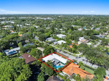 $2,199,000 | 1040 Northeast 86th Street, Miami, FL 33138