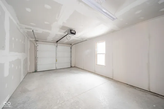 $198,000 | 1601 E Avenue, New Castle, IN 47362