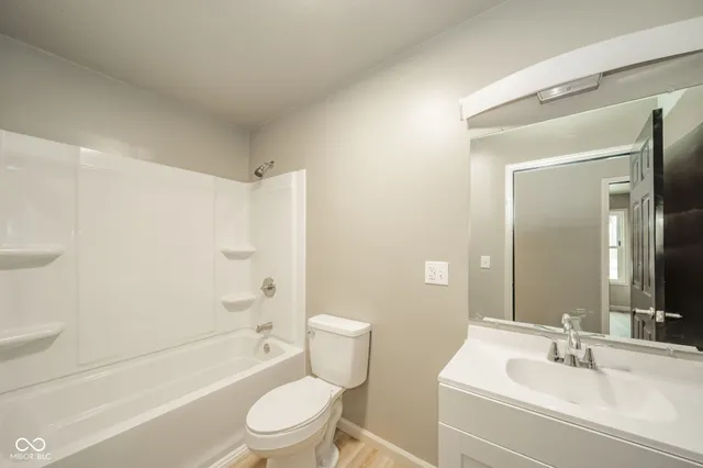 $198,000 | 1601 E Avenue, New Castle, IN 47362