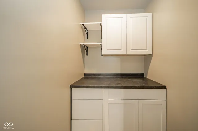 $198,000 | 1601 E Avenue, New Castle, IN 47362