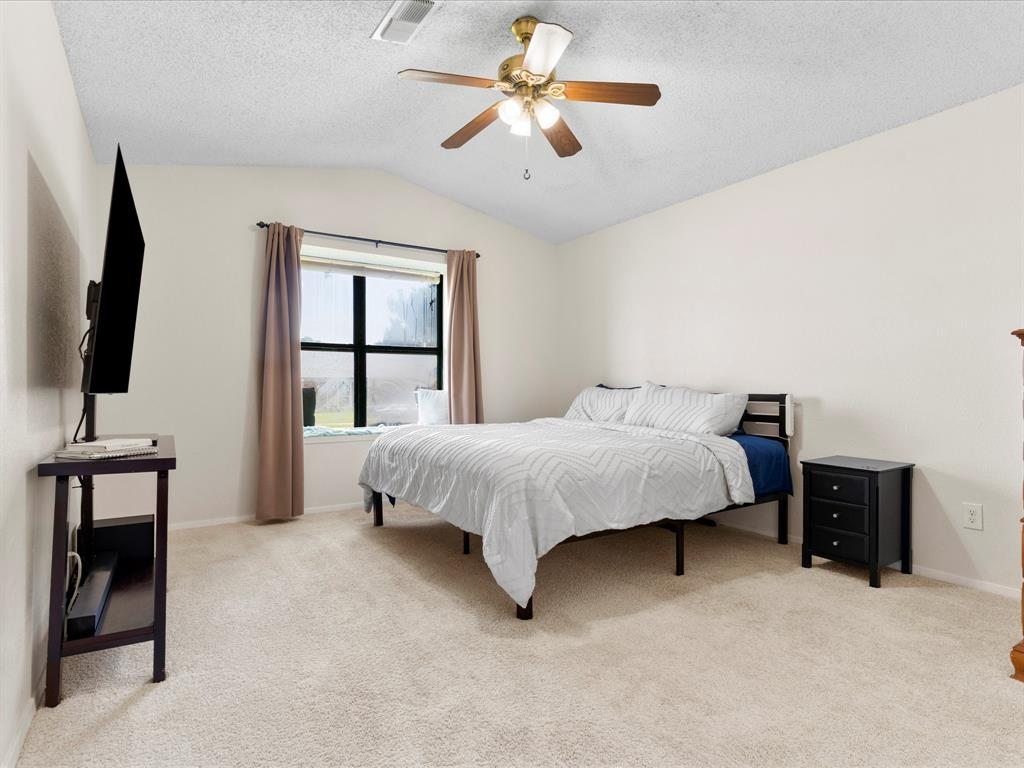 5900 Birchhill Road Watauga, TX 76148 - Photo 12 of 24