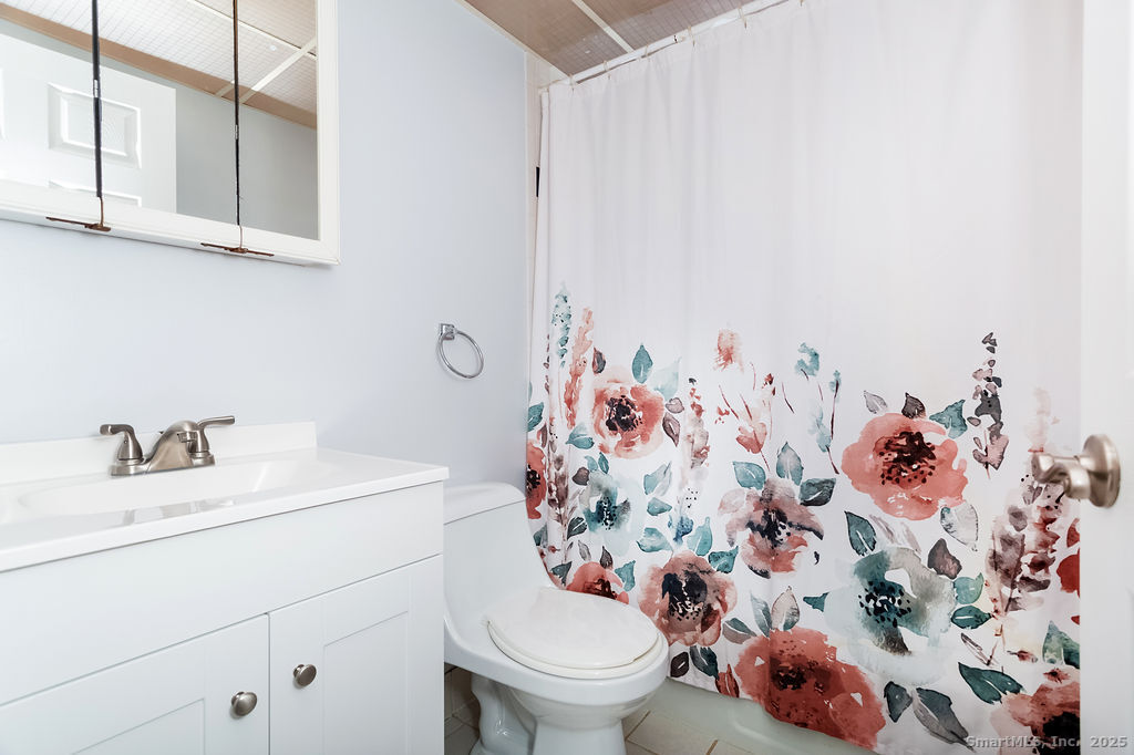 13 Lawson Lane, Unit 13 Ridgefield, CT 06877 - Photo 17 of 36