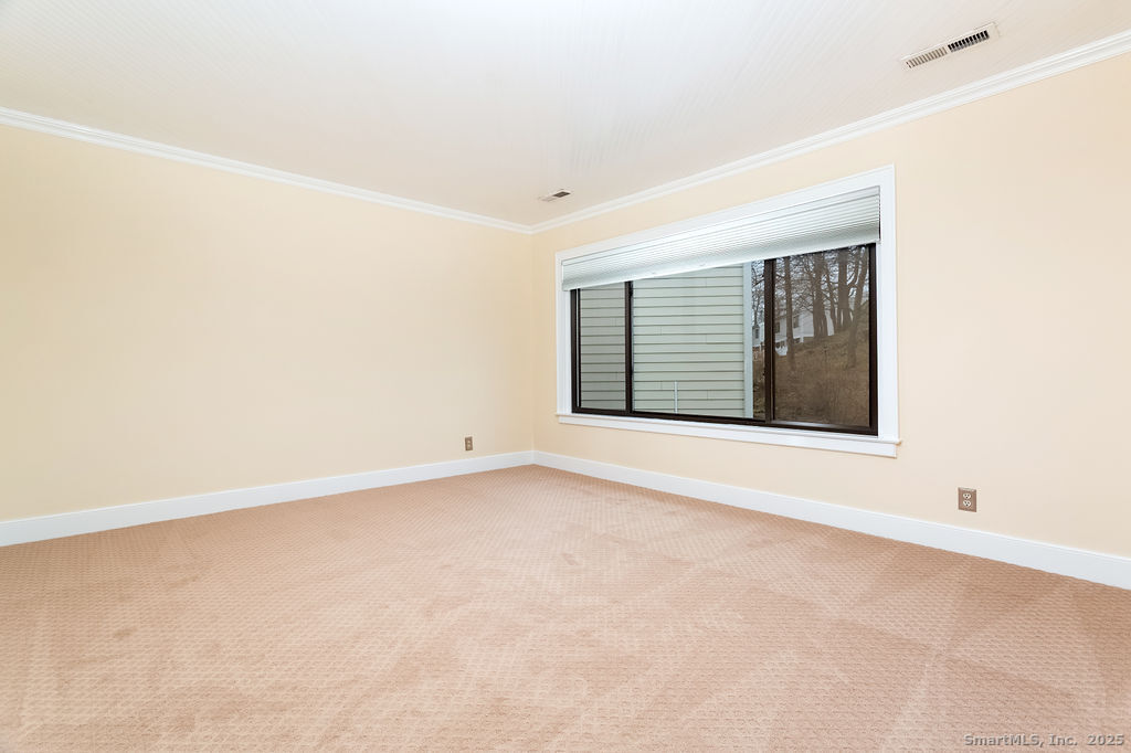 13 Lawson Lane, Unit 13 Ridgefield, CT 06877 - Photo 18 of 36