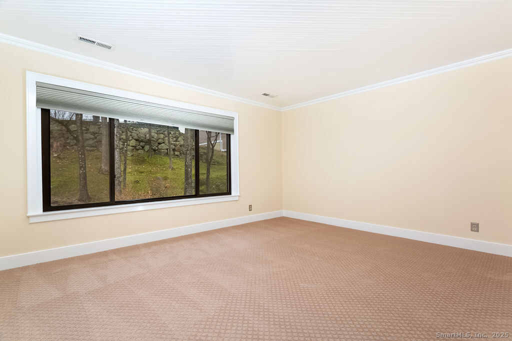 13 Lawson Lane, Unit 13 Ridgefield, CT 06877 - Photo 20 of 36