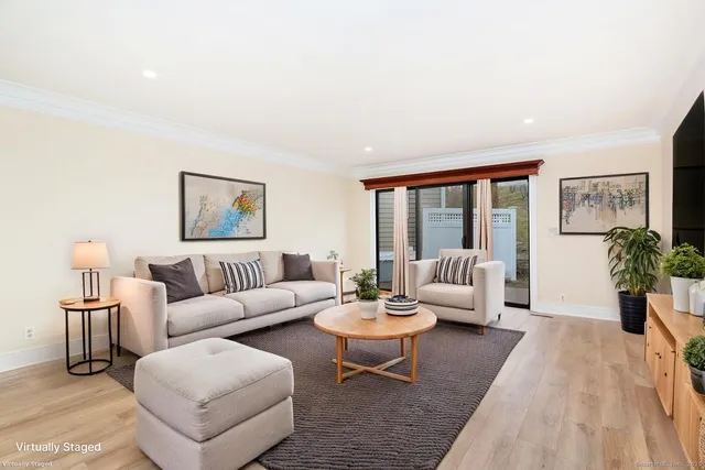 $565,000 | 13 Lawson Lane, Unit 13, Ridgefield, CT 06877