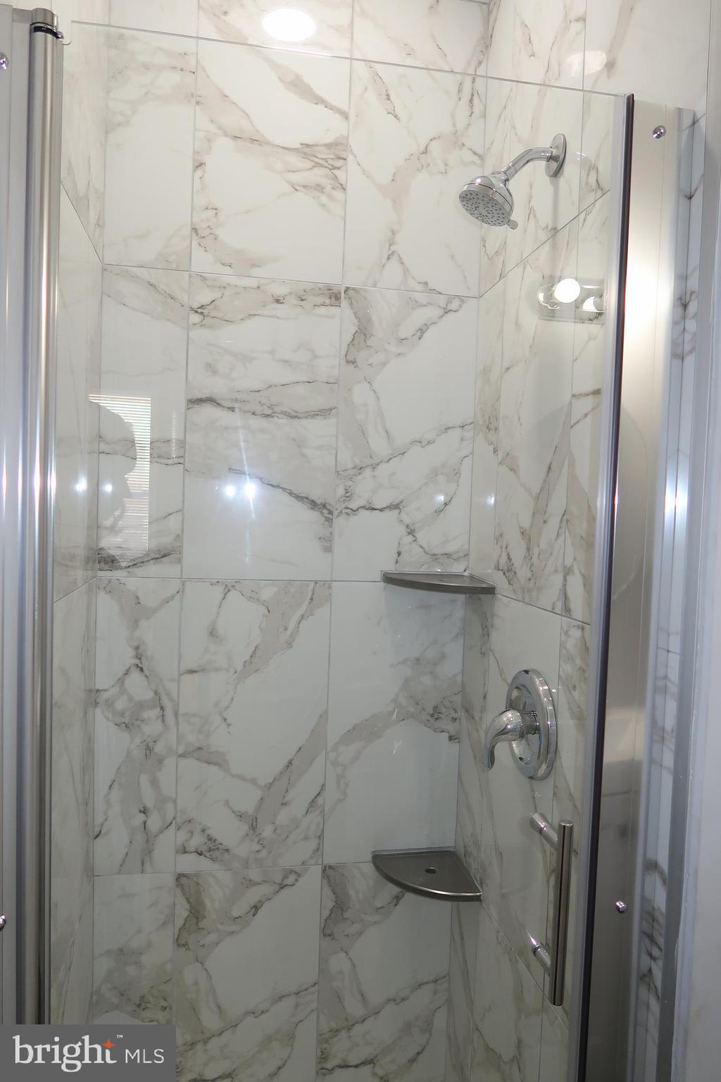 2833 Brendan Avenue, Unit 2 Baltimore, MD 21213 - Photo 8 of 17