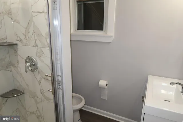 $1,350 | 2833 Brendan Avenue, Unit 2, Baltimore, MD 21213