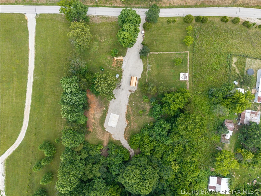 7425 Union Chapel Road Southeast Corydon, IN 47112 - Photo 3 of 7