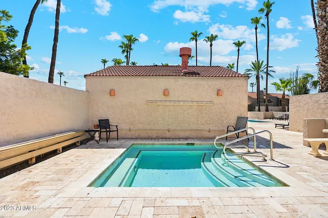 $9,800 | 7224 North Vía Camello Del Norte, Unit 15, Scottsdale, AZ 85258