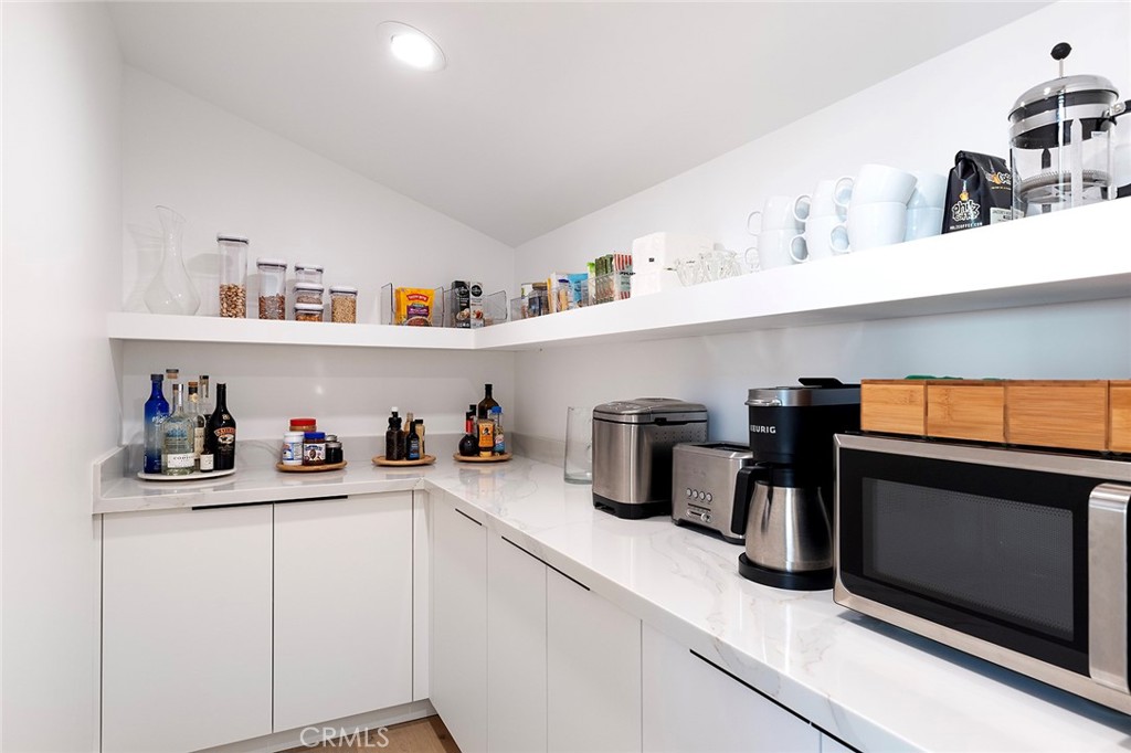 630 Loretta Drive Laguna Beach, CA 92651 - Photo 27 of 75