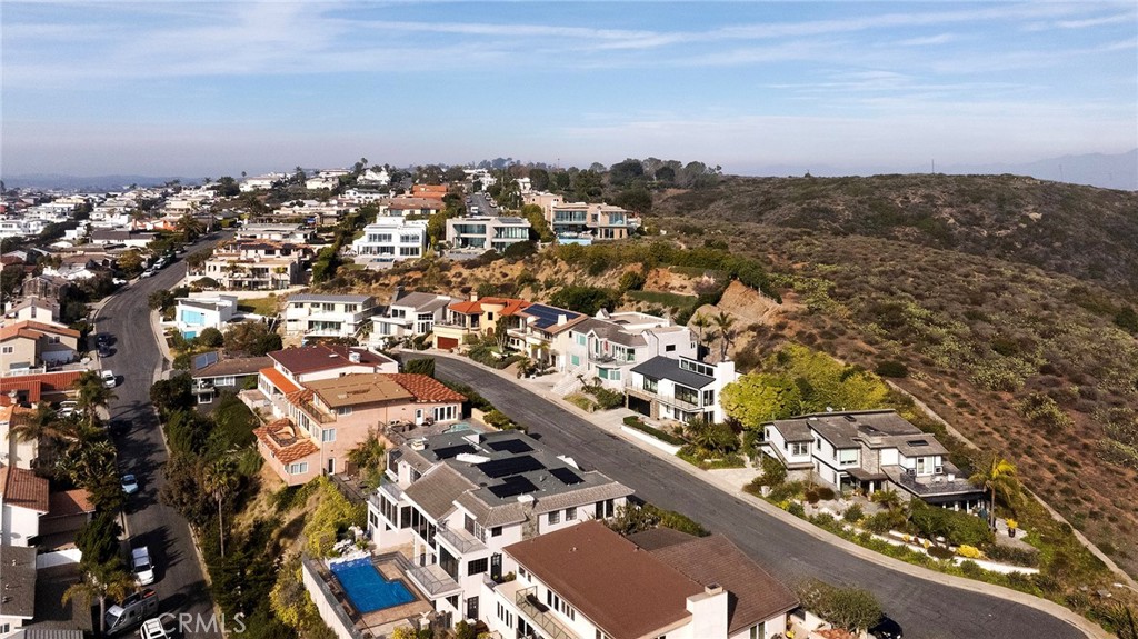 630 Loretta Drive Laguna Beach, CA 92651 - Photo 63 of 75 an aerial view of multiple house