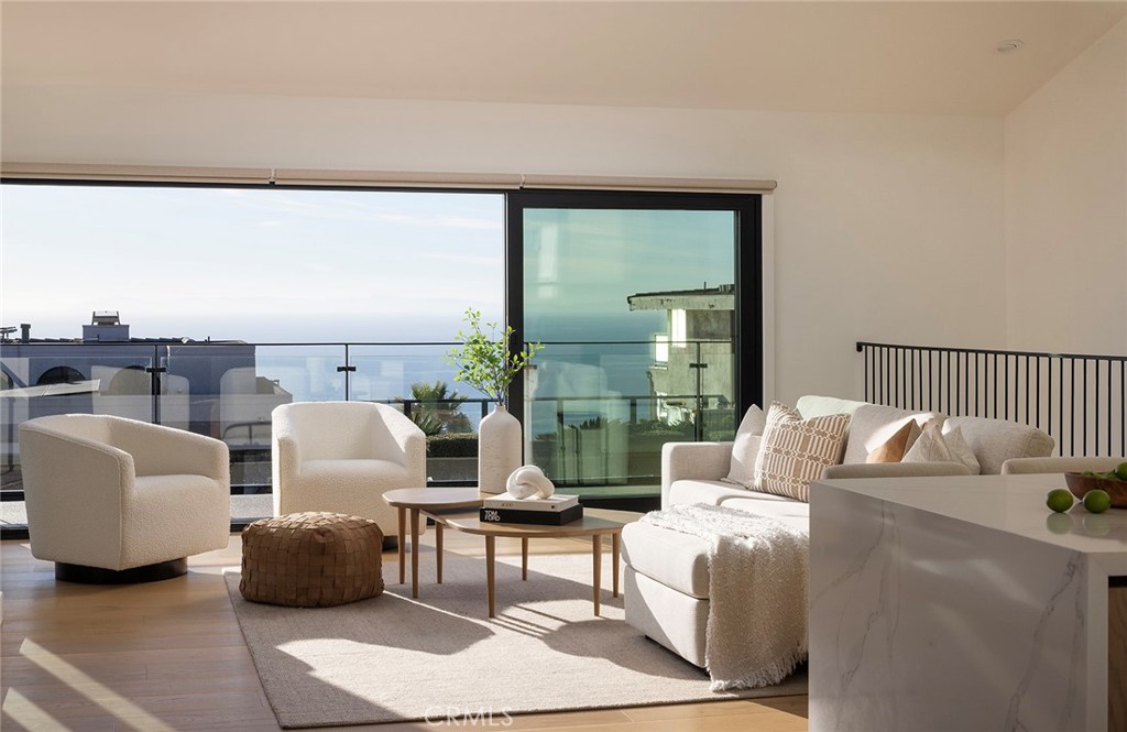 630 Loretta Drive Laguna Beach, CA 92651 - Photo 8 of 75