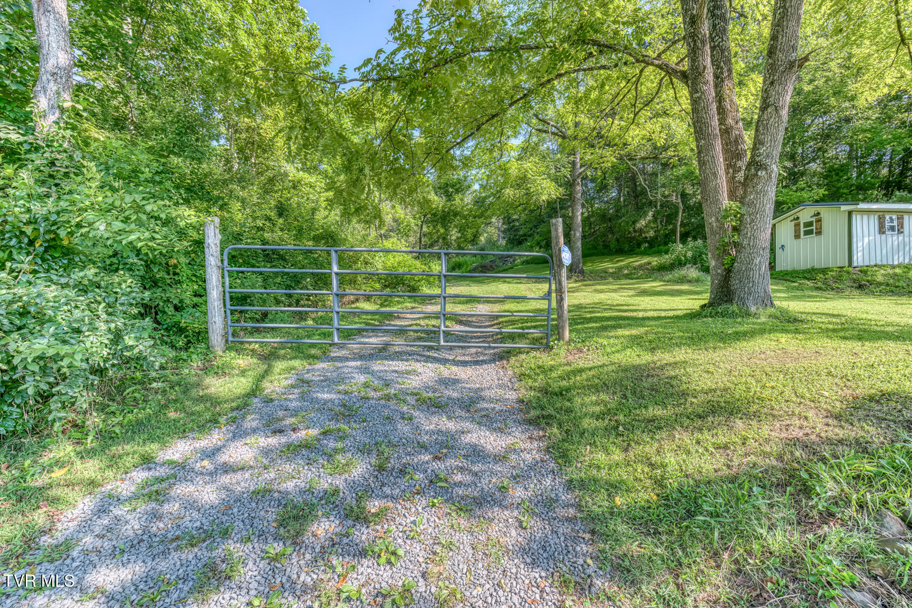 7467 Stanley Valley Road Gate City, VA 24251 - Photo 3 of 41 7467 Stanley Valley Rd-12