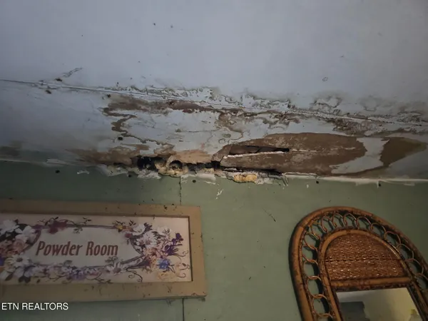 $27,500 | 115 7th Avenue, Jellico, TN 37762