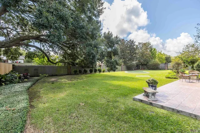 $1,299,000 | 17431 West Muirfield Drive, St. George, LA 70810