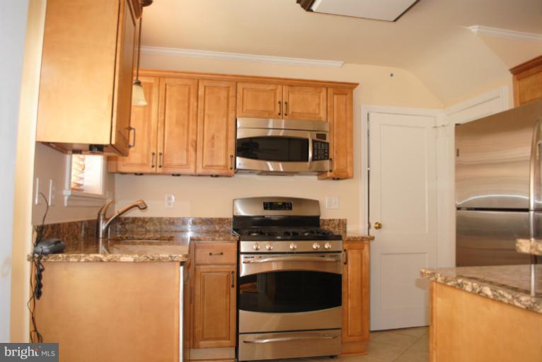 10609 Amherst Avenue Silver Spring, MD 20902 - Photo 1 of 21 Kitchen