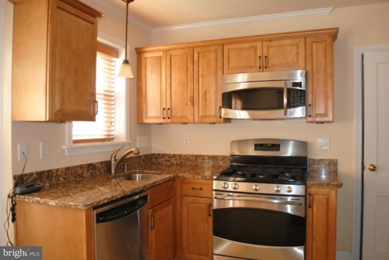10609 Amherst Avenue Silver Spring, MD 20902 - Photo 8 of 21 Kitchen