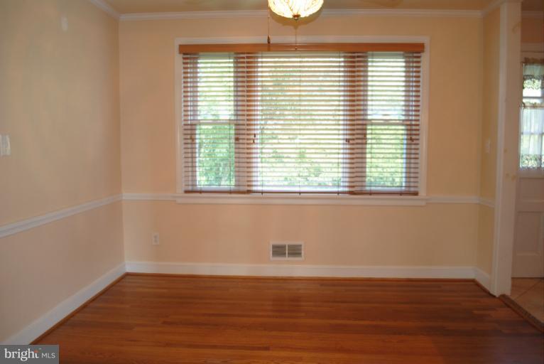 10609 Amherst Avenue Silver Spring, MD 20902 - Photo 10 of 21 Dining Room