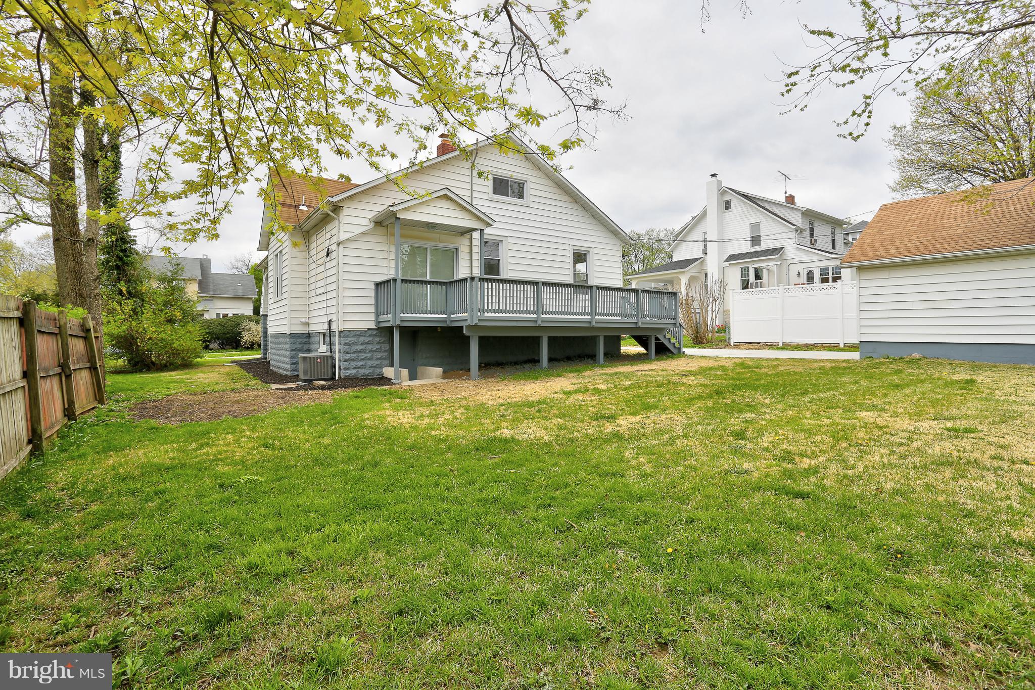 605 Coleraine Road Baltimore, MD 21229 - Photo 26 of 29 Plenty of space for outdoor activities