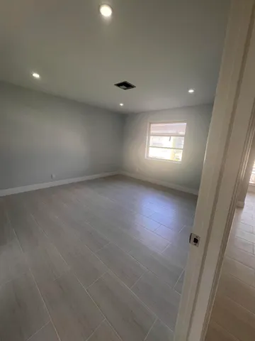 $1,750 | 1051 Orange Terrace, Unit 203, Delray Beach, FL 33445