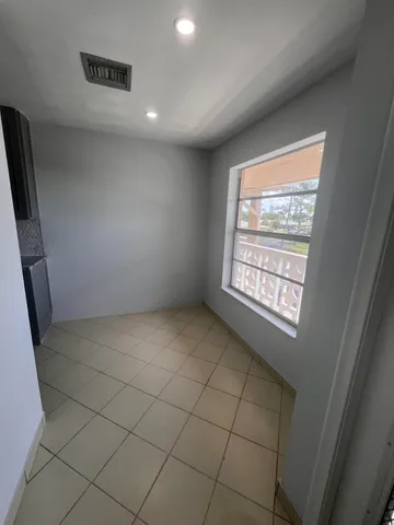 $1,750 | 1051 Orange Terrace, Unit 203, Delray Beach, FL 33445